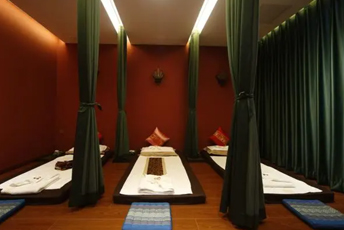 成都新都泰式按摩的被动瑜伽：当身体被折叠成诗